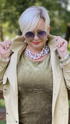 Sukienka MIDI 38/40, biust  112/114 cm, całoroczna, elastyczna, bawełniana, naturalna, na duży biust, welur, z kieszeniami,  GŁADKA, ZIELONA, OLIWKOWA