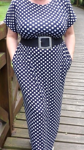 Sukienka 38/40 biust 110/112 cm, bawełniana dzianina elastyczna, naturalna , na duży biust, BIAŁE GROCHY, GRANATOWA