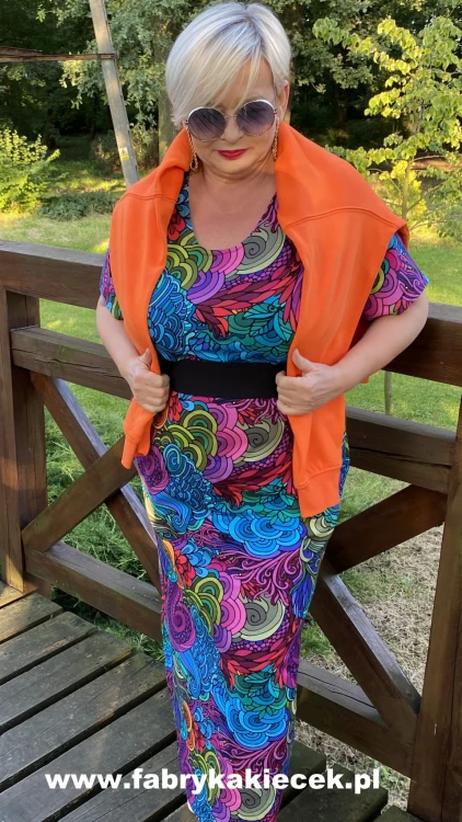 Sukienka 42/44  naturalna, plus size, całoroczna, elastyczna